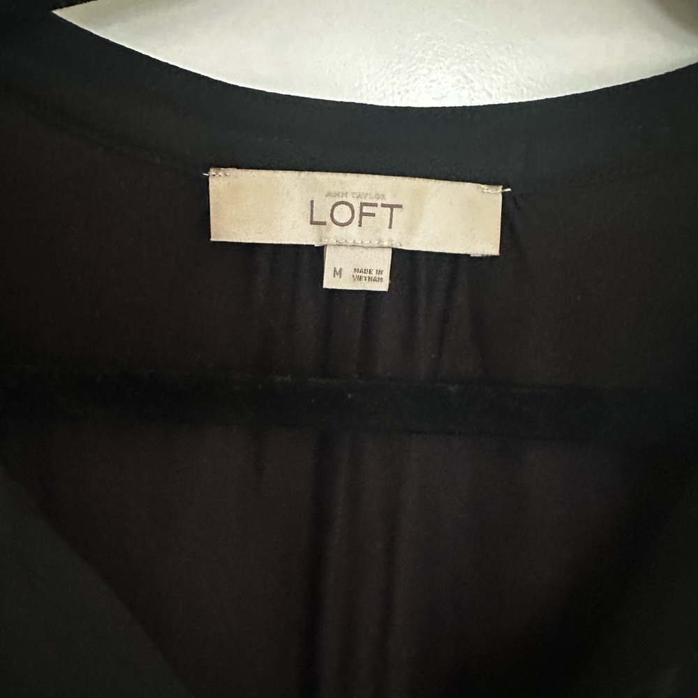 LOFT Black Sleeveless Blouse with tie V-neck. Size Medium - Picture 3 of 3
